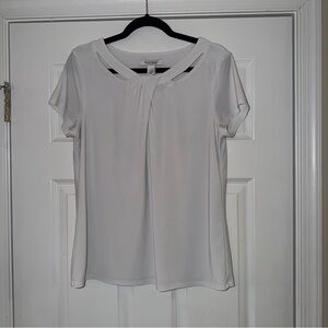White House Black Market White Short Sleeve Top